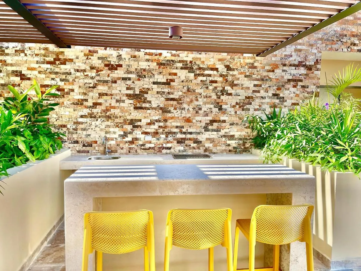 Syrena Condo Rentals Playa del Carmen 0*,