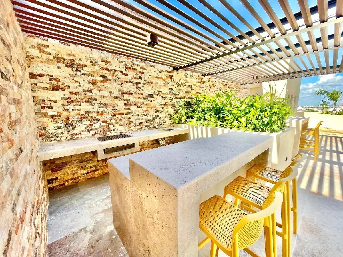 Aparthotel Syrena Condo Rentals Playa del Carmen