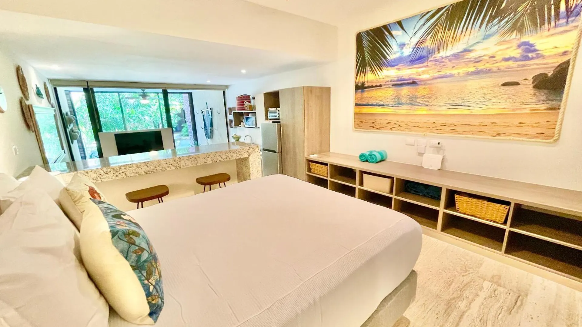 Syrena Condo Rentals Playa del Carmen