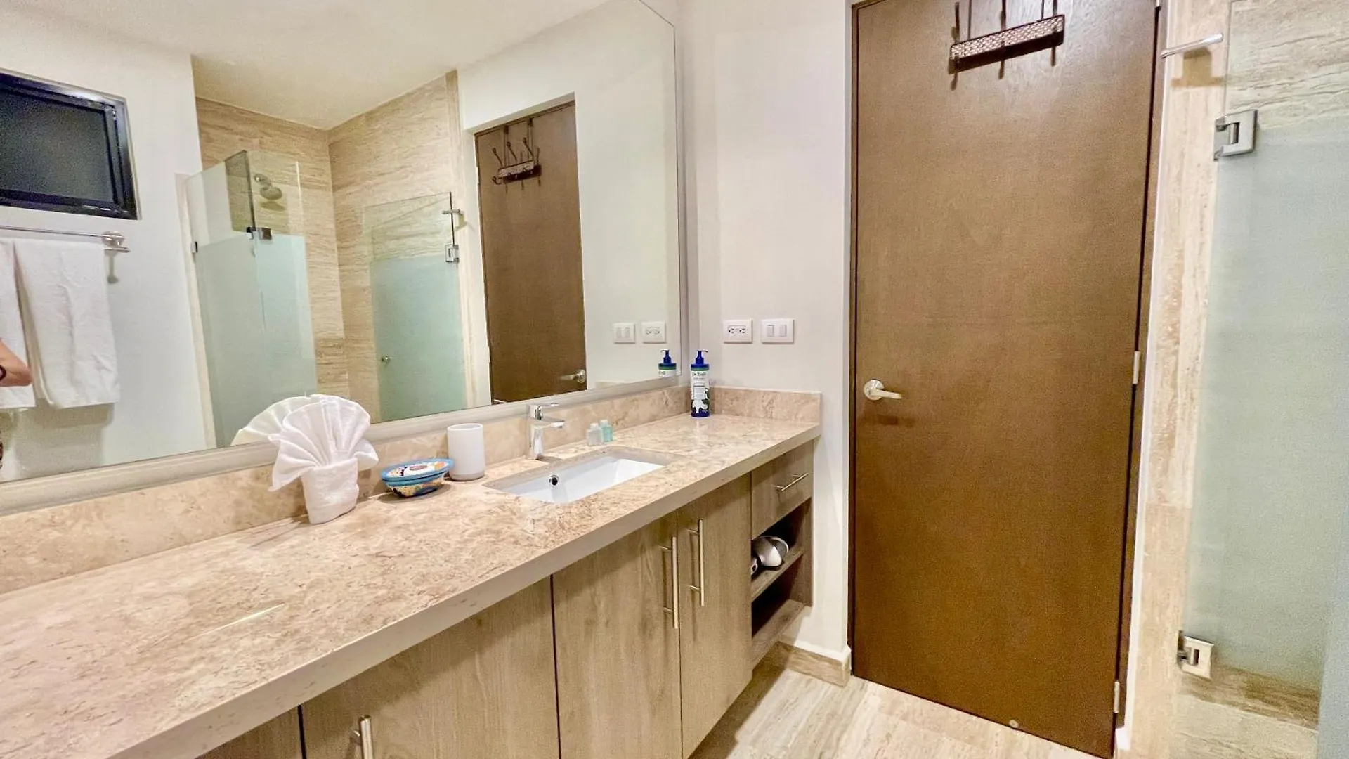 Syrena Condo Rentals Playa del Carmen