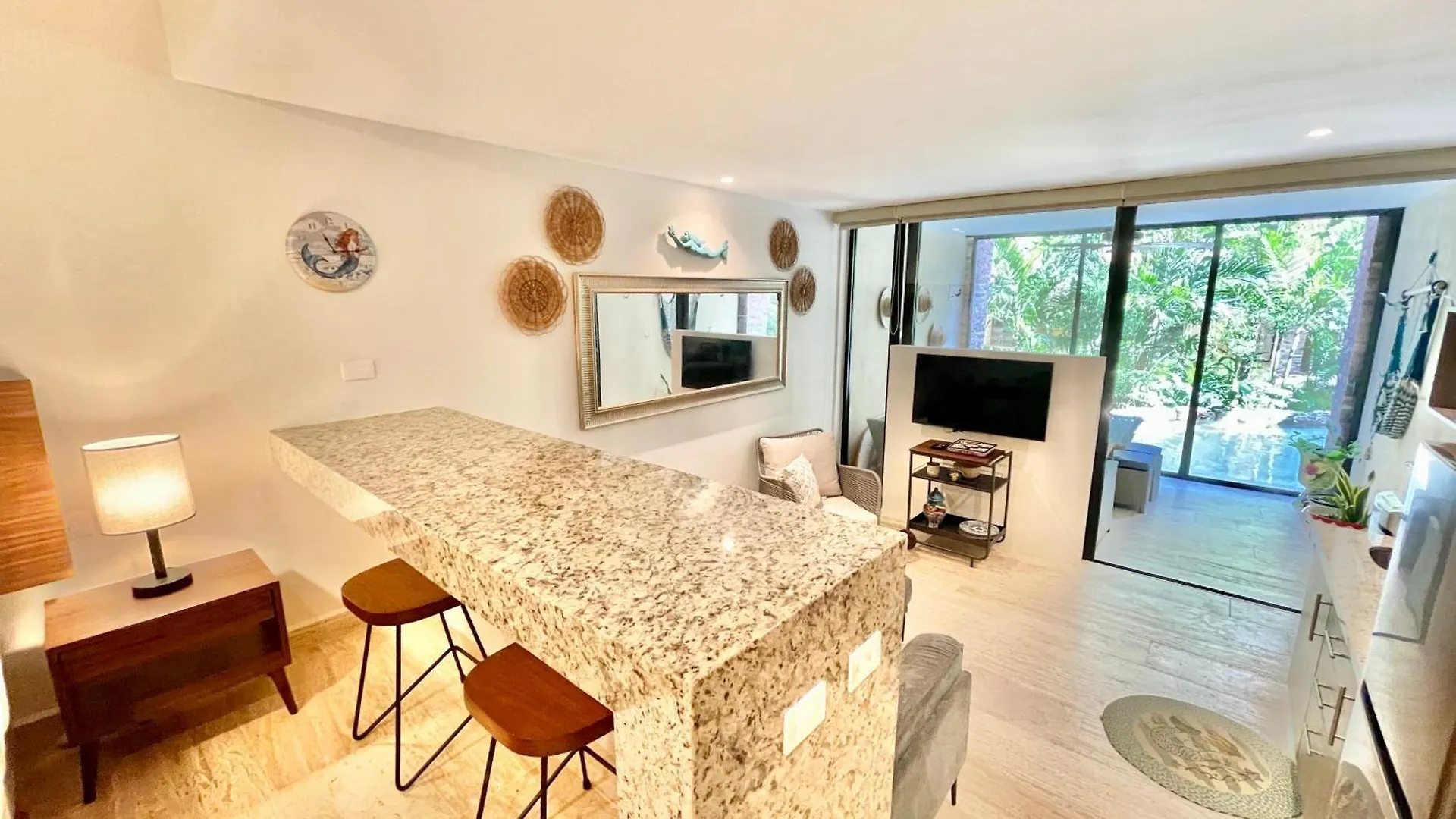 Syrena Condo Rentals Playa del Carmen Aparthotel